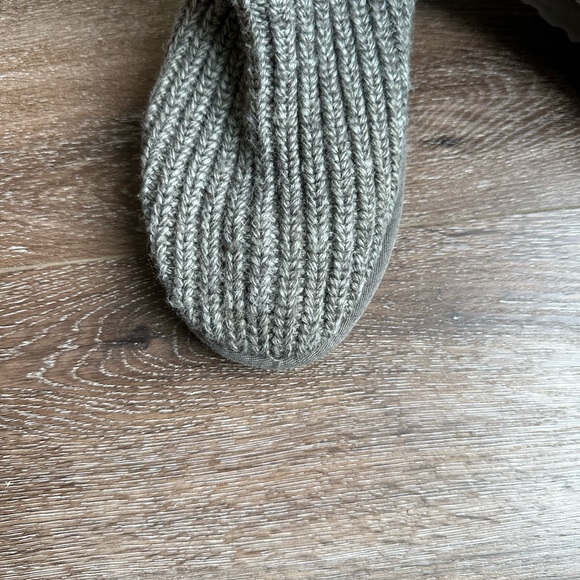 UGG Classic Cardy Knee-High Boot - Picture 7 of 12